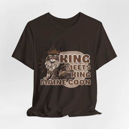 King Meets King Maine Coon Men T-Shirt