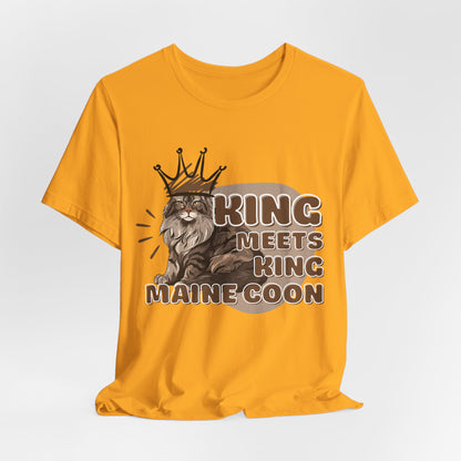 King Meets King Maine Coon Men T-Shirt