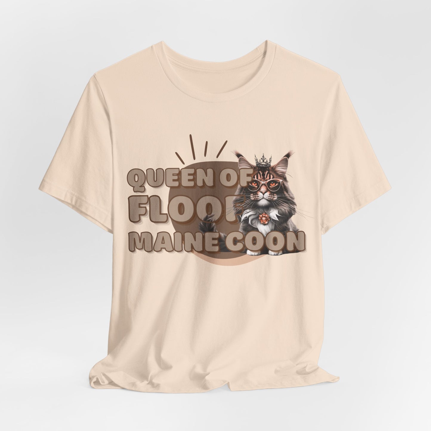Queen Of Floof Maine Coon Women T-Shirt